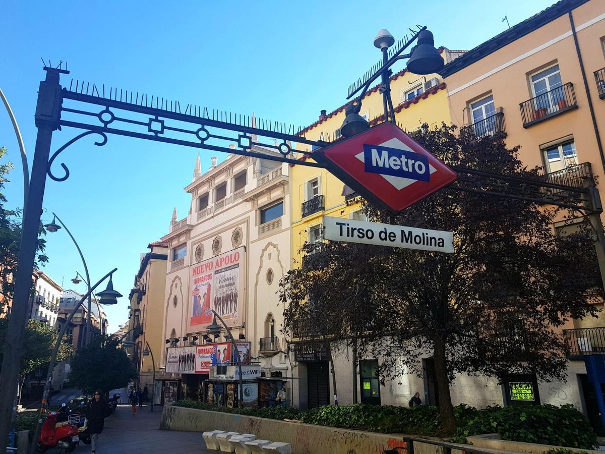 Apartamentos Apolo Madrid Eksteriør billede